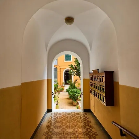 דירה Labi Colossevm *