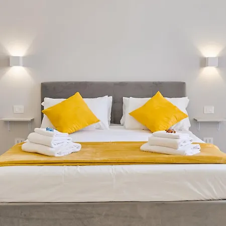 דירה Labi Colossevm