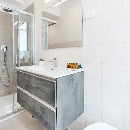 דירה Labi Colossevm