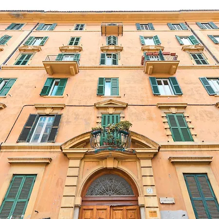 דירה Labi Colossevm